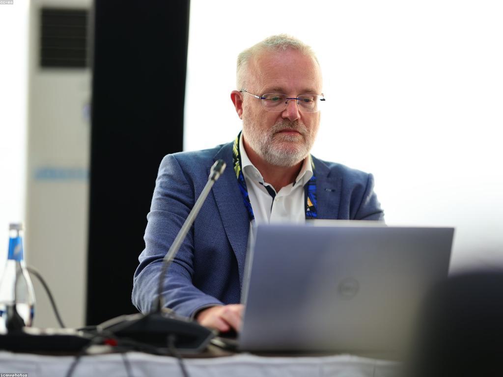 សារៈសំខាន់នៃមតិយោបល់សាធារណៈ