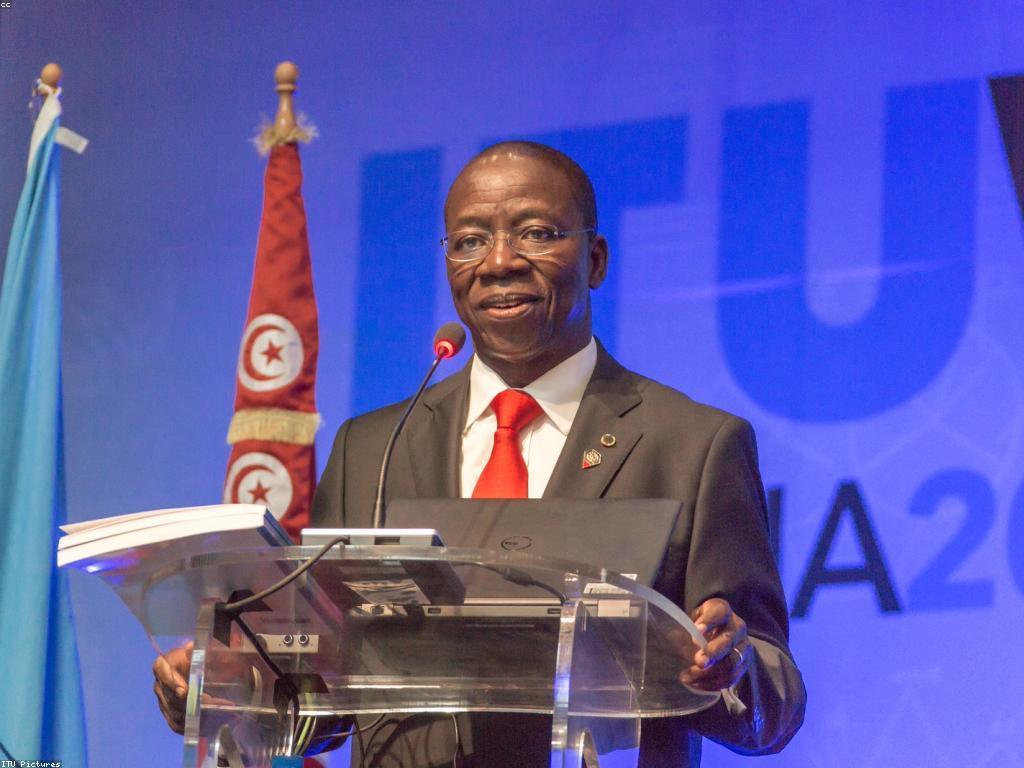 សេចក្តីរាយការណ៍: ការពិភាក្សាអំពីភាពសំខាន់នៃការរាយការណ៍