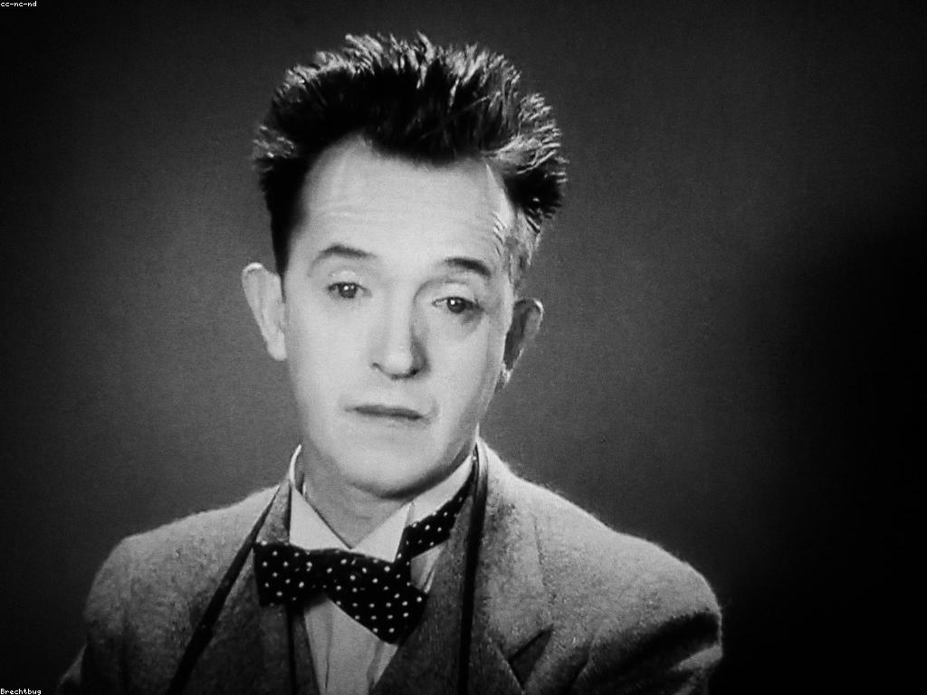 ការព្យាករ និងអត្ថប្រយោជន៍សម្រាប់អាជីវកម្ម