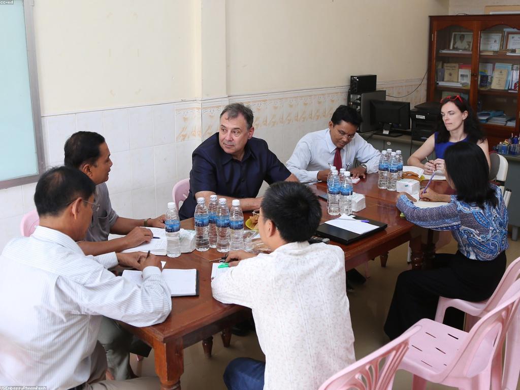 សារៈសំខាន់នៃមតិយោបល់សាធារណៈ